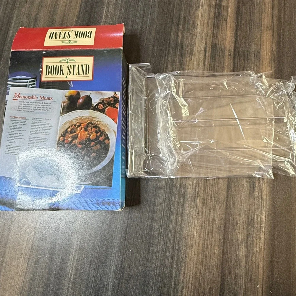 Vintage Book Stand Clear‎ Acrylic Cookbook Recipe Holder Display New Old Stock
